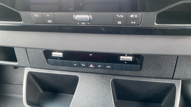 Mercedes-Benz Sprinter 315Cdi L2 Diesel Rwd 3.5t H2 Pro Van 9G-Tronic